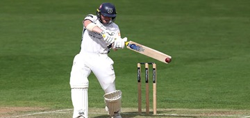 Gubbins Ends Century Drought As Hampshire Boosts Survival Hopes