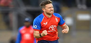 Dawson, Banton Lead England To Another Dominant And Comprehensive Victory